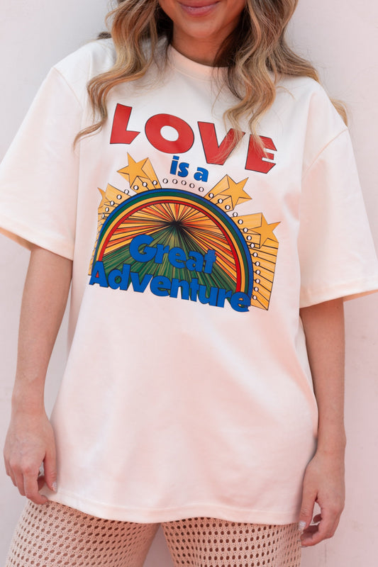 LOVE ADVENTURE T-SHIRT